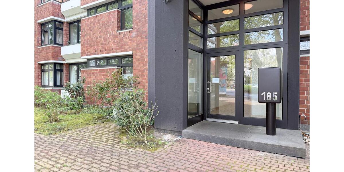 Etagenwohnung Düsseldorf Stadtbezirk 6 - 4 Zimmer, 160 m&sup2;, 2.800&euro; | Angebot:26287793