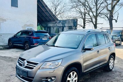 VW Tiguan 238.000 km 2.999 &euro; Neufahrn 85375