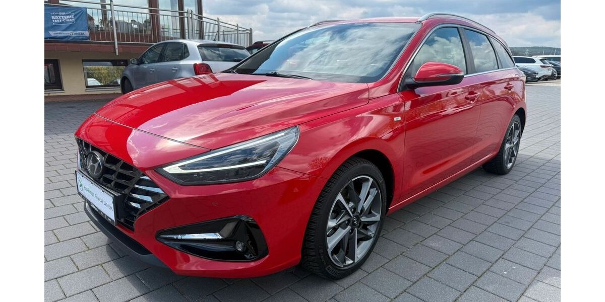 Hyundai i30 102.277 km 15.990 &euro; Pirk 92712