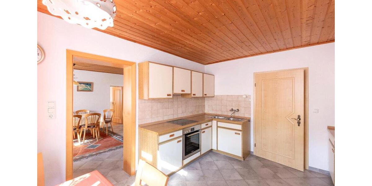 Mehrfamilienhaus, Wohnhaus Hutthurm - 12 Zimmer, 240 m&sup2;, 359.000&euro; | Angebot:26317026