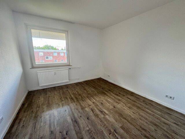 Etagenwohnung Wilhelmshaven Aldenburg - 4 Zimmer, 89 m&sup2;, 475&euro; | Angebot:26851579