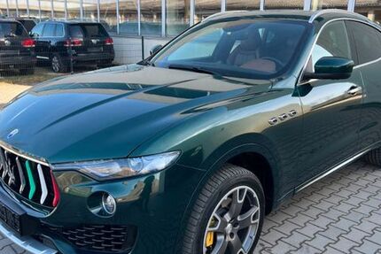 Maserati Levante 132.000 km 27.999 &euro; berlin 12305