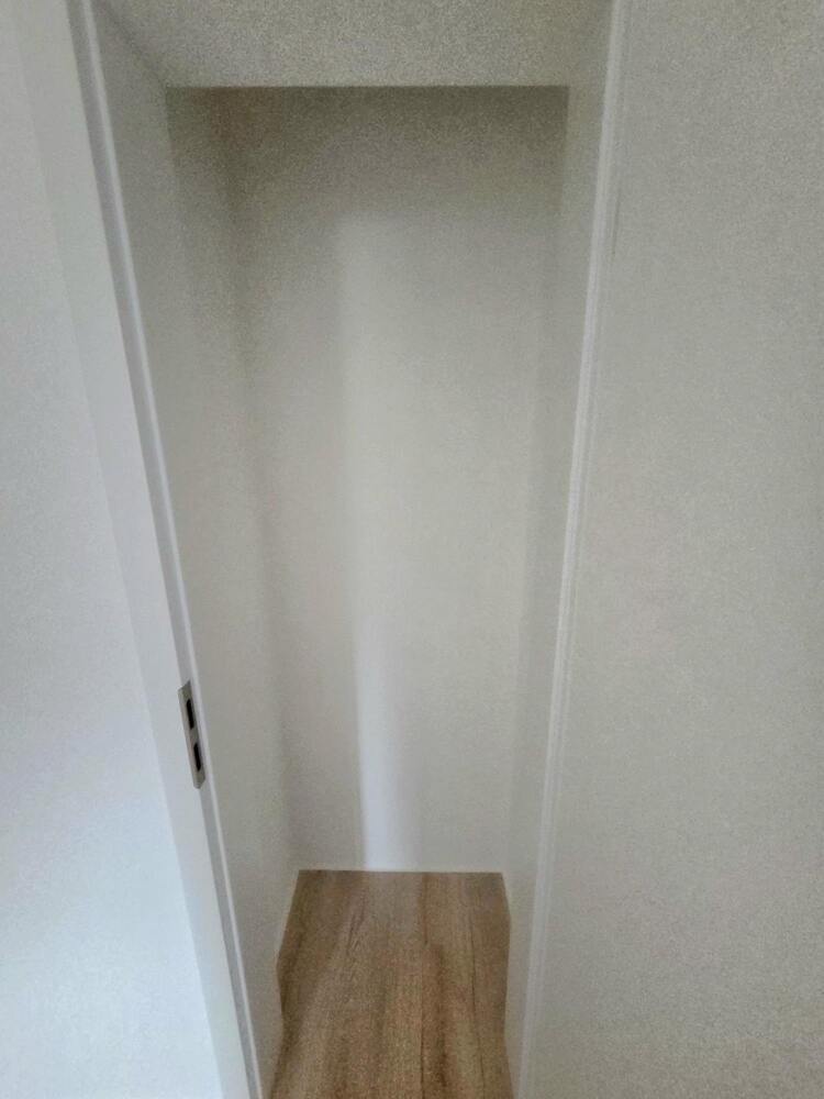 Schicke 3-Zimmer-Dachgeschoßwohnung in zentraler Lage von Stollberg!