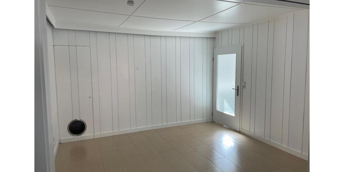 Erdgeschoßwohnung Lütjenburg - 2.5 Zimmer, 102 m&sup2;, 1.000&euro; | Angebot:26295044