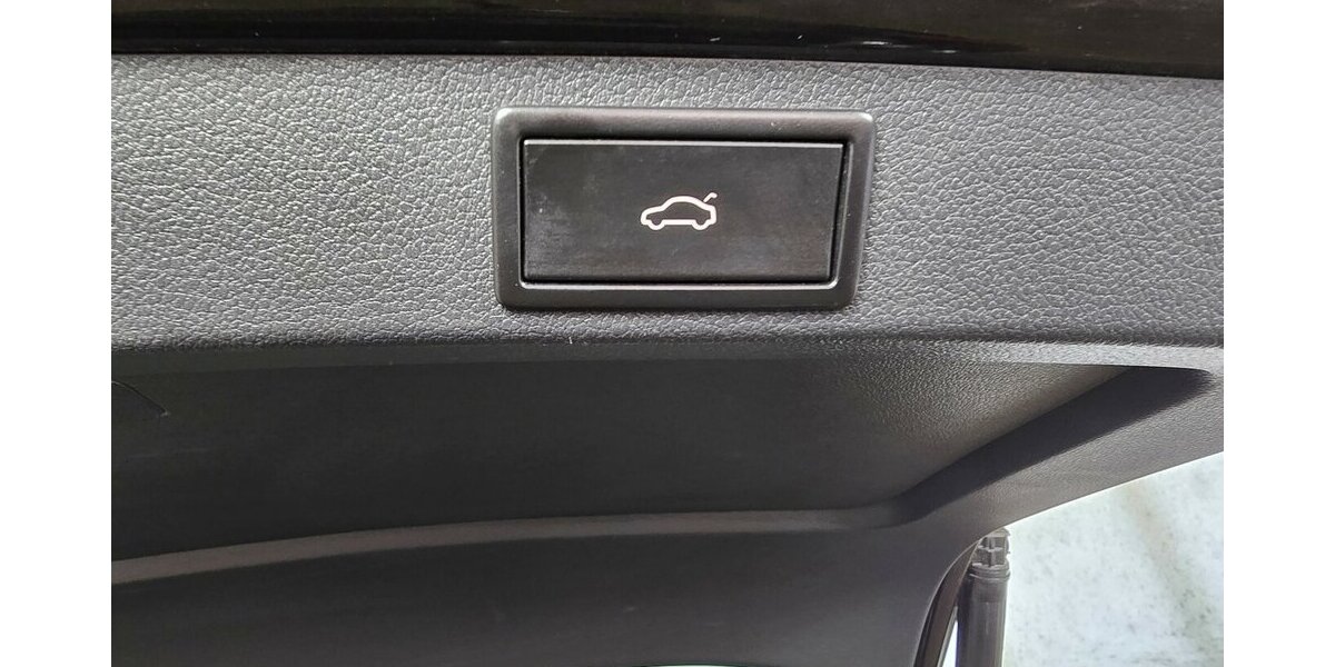 Skoda Octavia Amb. DSG LED ACC AHK Navi Klima Kamera 94.800 km 18.450 &euro; Garrel 49681