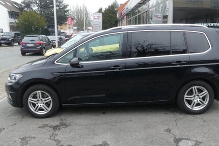 VW Touran 145.150 km 17.990 &euro; Osnabrück 49084
