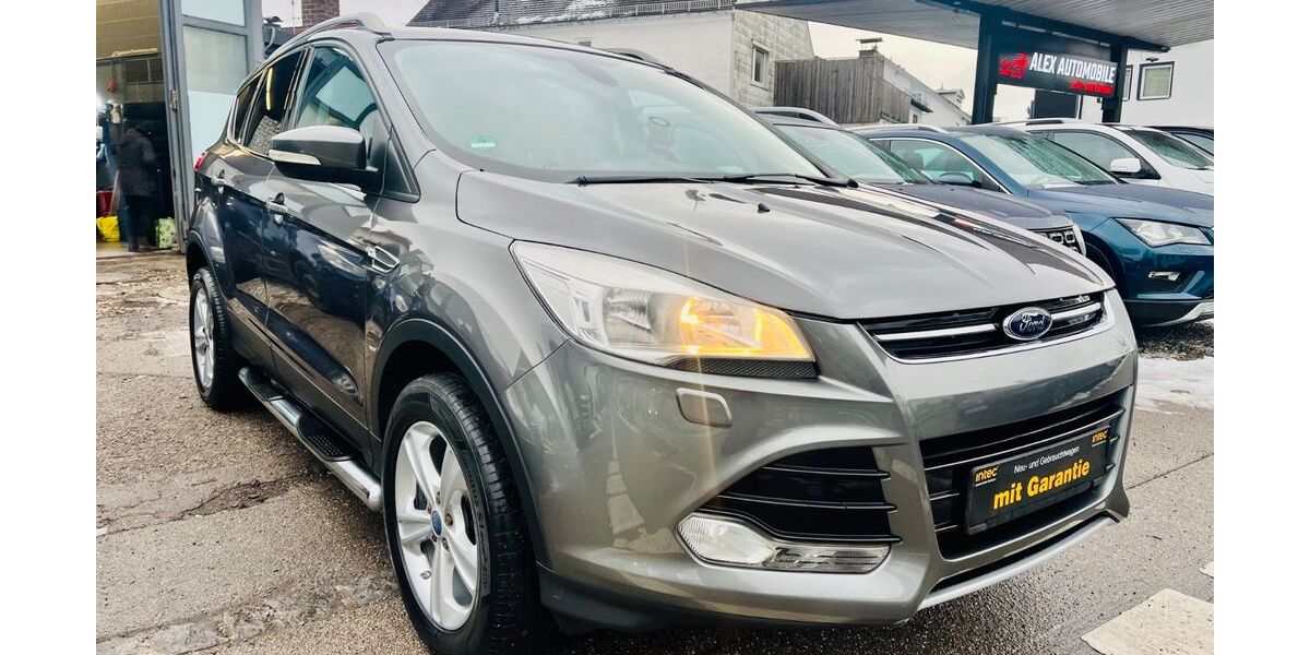 Ford Kuga 232.000 km 8.750 &euro; München 81825