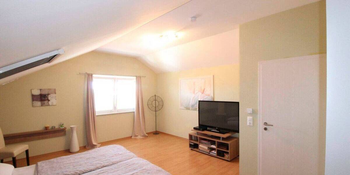 Mehrfamilienhaus, Wohnhaus Kienberg Labering - 9 Zimmer, 270 m&sup2;, 850.000&euro; | Angebot:26156422