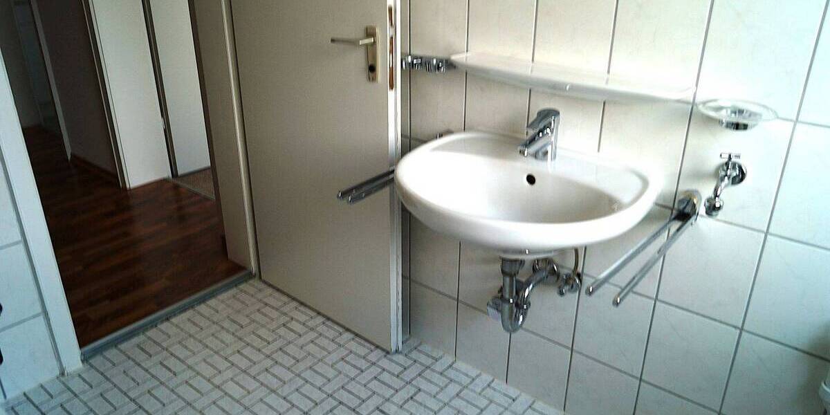 Etagenwohnung Simbach a.Inn Simbach - 3 Zimmer, 77 m&sup2;, 575&euro; | Angebot:26891504