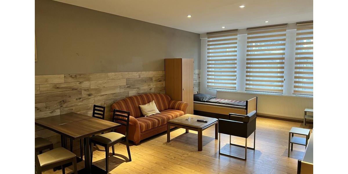 Wohnen auf Zeit Backnang - 1 Zimmer, 38 m&sup2;, 1.450&euro; | Angebot:26210780