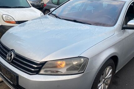 VW Passat Variant 226.800 km 6.290 € Hemsbach 69502