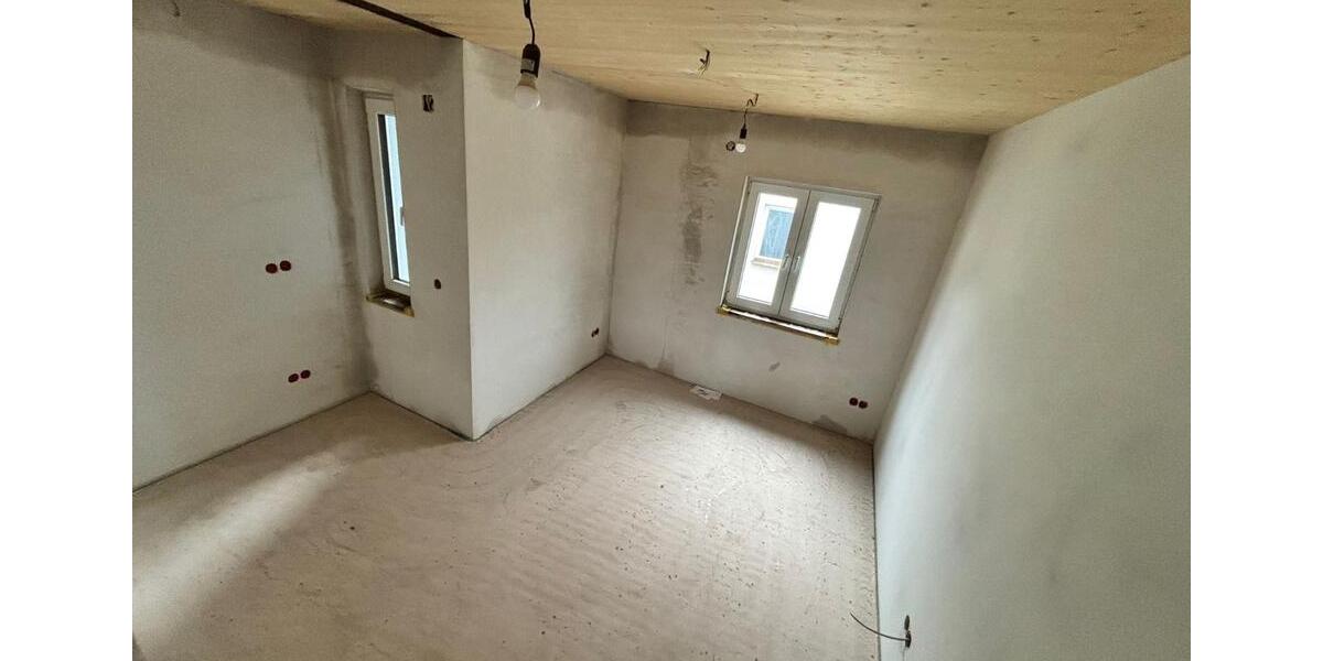 Einfamilienhaus Ochsenfurt - 6 Zimmer, 110 m&sup2;, 1.300&euro; | Angebot:26411153