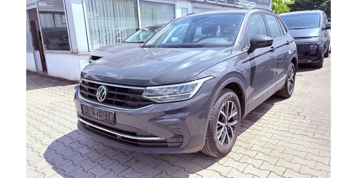 VW Tiguan 208.000 km 15.990 &euro; Ulm-Jungingen 89081