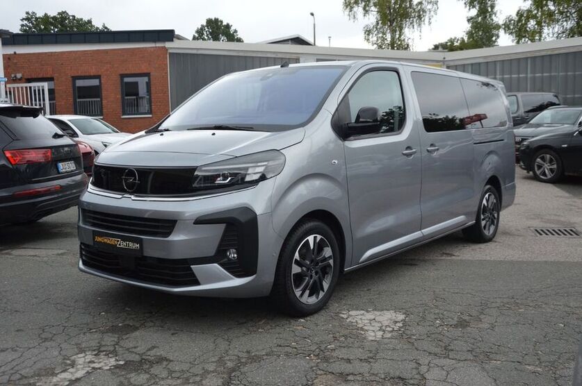 Zafira Life