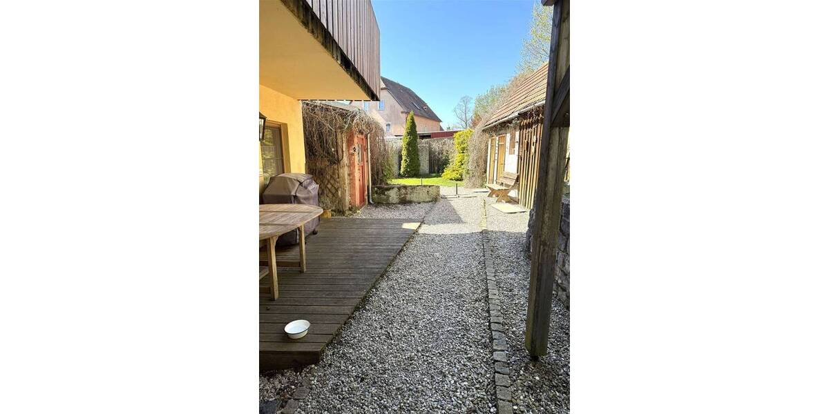 Mehrfamilienhaus, Wohnhaus Leutershausen - 8 Zimmer, 205 m&sup2;, 429.000&euro; | Angebot:26417545