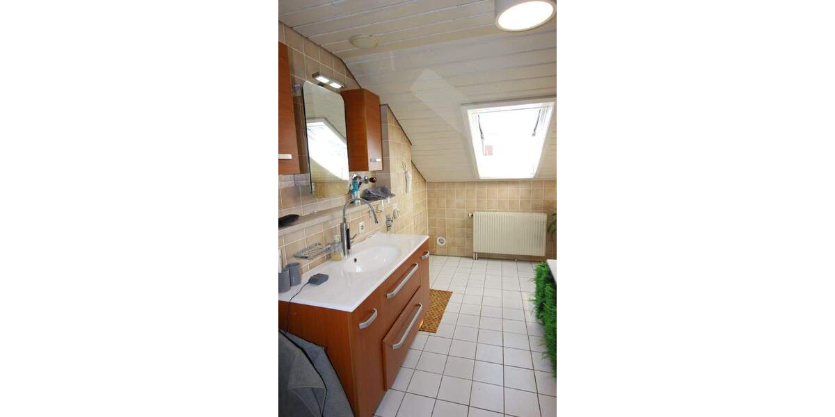 Sofort beziehbare Wohnung mit schöner Aussicht ins Grüne 2 zimmer