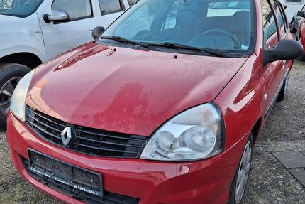 Renault Clio 159.800 km 1.999 &euro; Kassel 34125