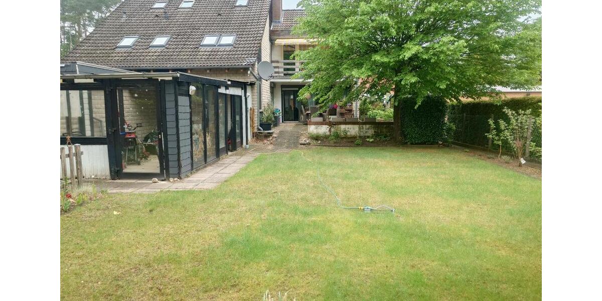 Erdgeschoßwohnung Meinersen - 5 Zimmer, 130 m&sup2;, 900&euro; | Angebot:26445296