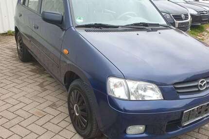 Mazda Demio 128.000 km 1.990 € Melle 49324