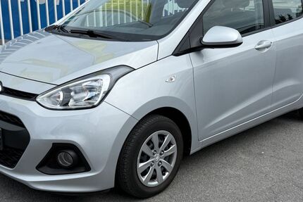 Hyundai i10 19.900 km 7.490 &euro; Ahaus 48683