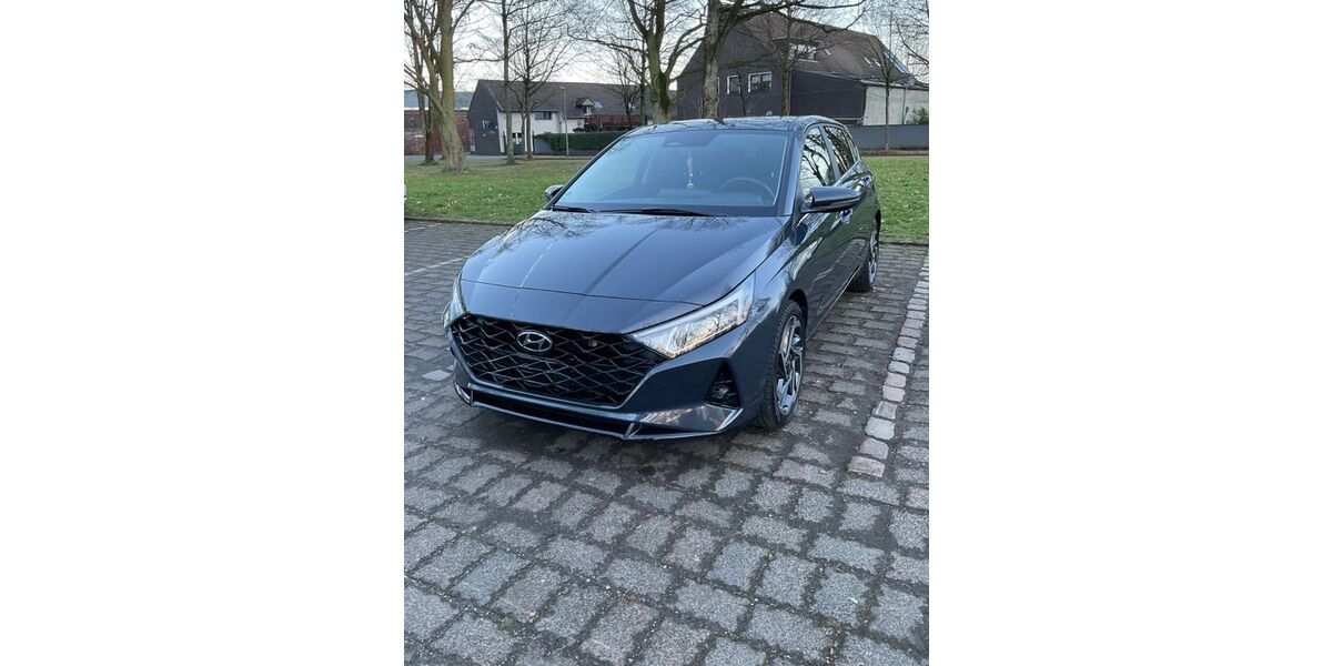 Hyundai i20 34.240 km 17.399 &euro; Duisburg 47249