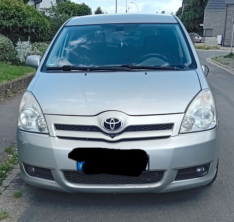 Corolla Verso