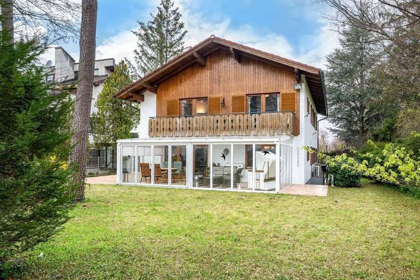 Haus zum Kaufen in München 2.700.000 € 226 m²
