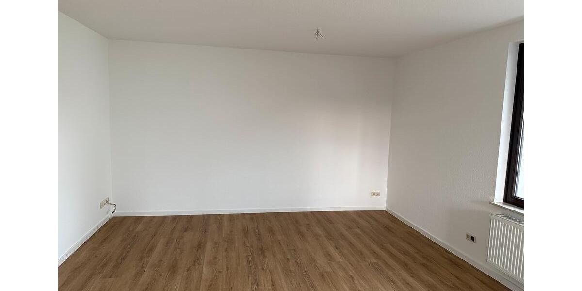 Etagenwohnung Oldenburg Ziegelhof - 4 Zimmer, 90 m&sup2;, 1.200&euro; | Angebot:25455571