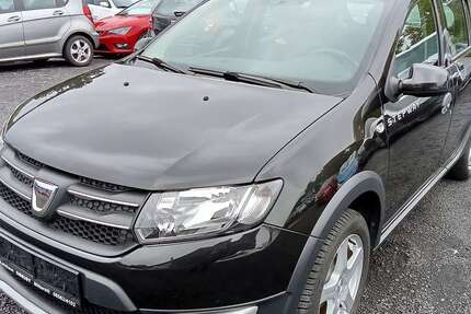 Dacia Sandero 160.000 km 4.900 € Lahr/Schwarzwald 77933