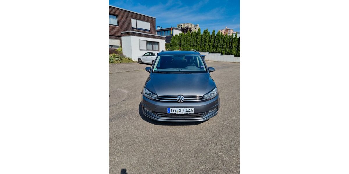 VW Touran 98.345 km 18.900 &euro; Herrenberg 71083