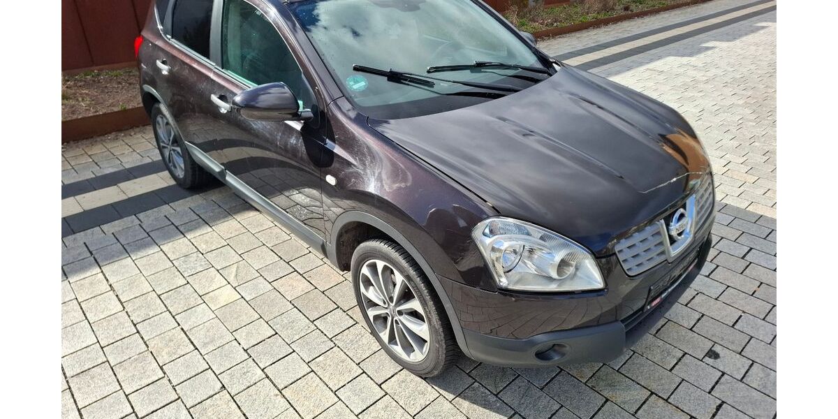 Nissan Qashqai 245.000 km 3.999 &euro; zella-mehlis 98544