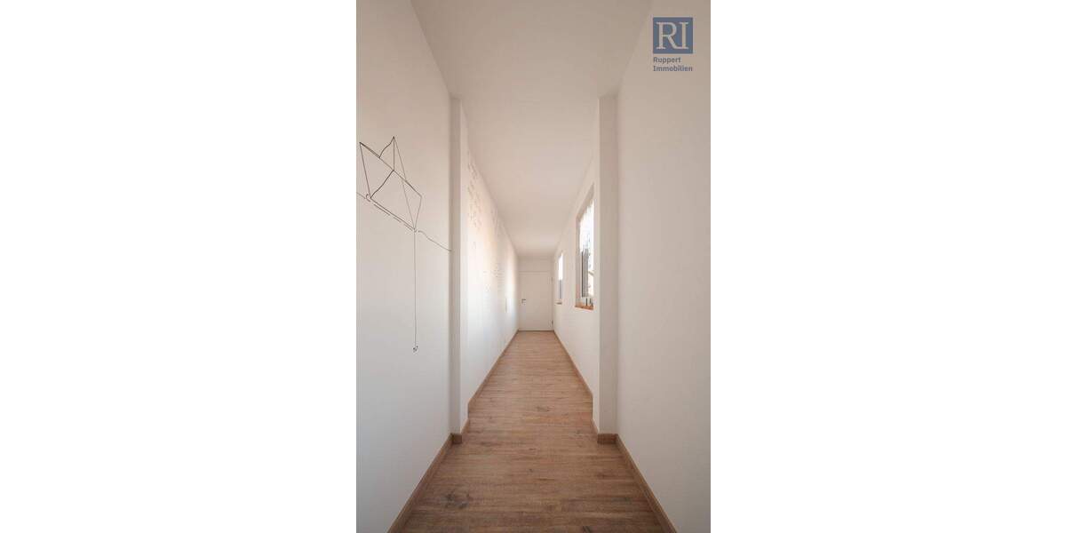 Etagenwohnung Gerolzhofen - 3 Zimmer, 120 m&sup2;, 285.000&euro; | Angebot:25666647