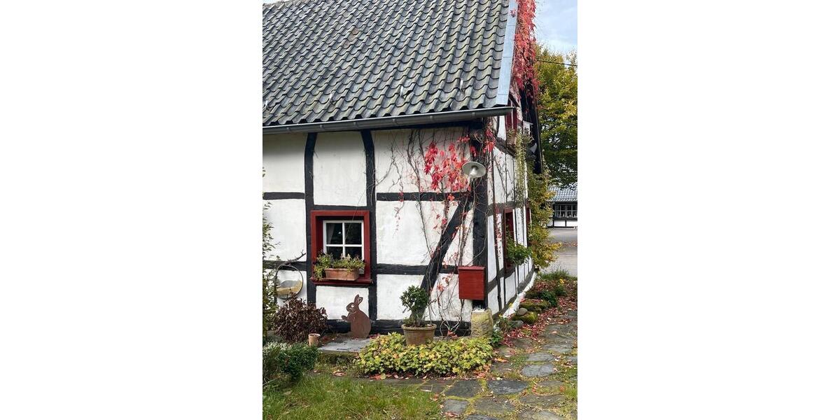 Bauernhaus, Landhaus Schleiden - 7 Zimmer, 256 m&sup2;, 239.000&euro; | Angebot:26890859
