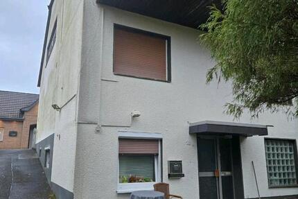 Doppelthaus Hälfte zum Verkauf 4 zimmer