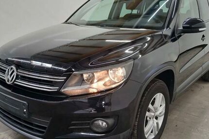 VW Tiguan 174.500 km 7.499 &euro; Bottrop 46236