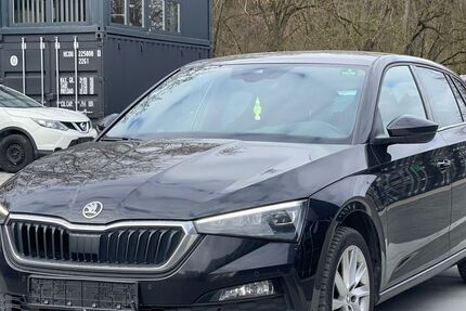 Skoda Scala 160.000 km 13.900 &euro; Berlin 12107