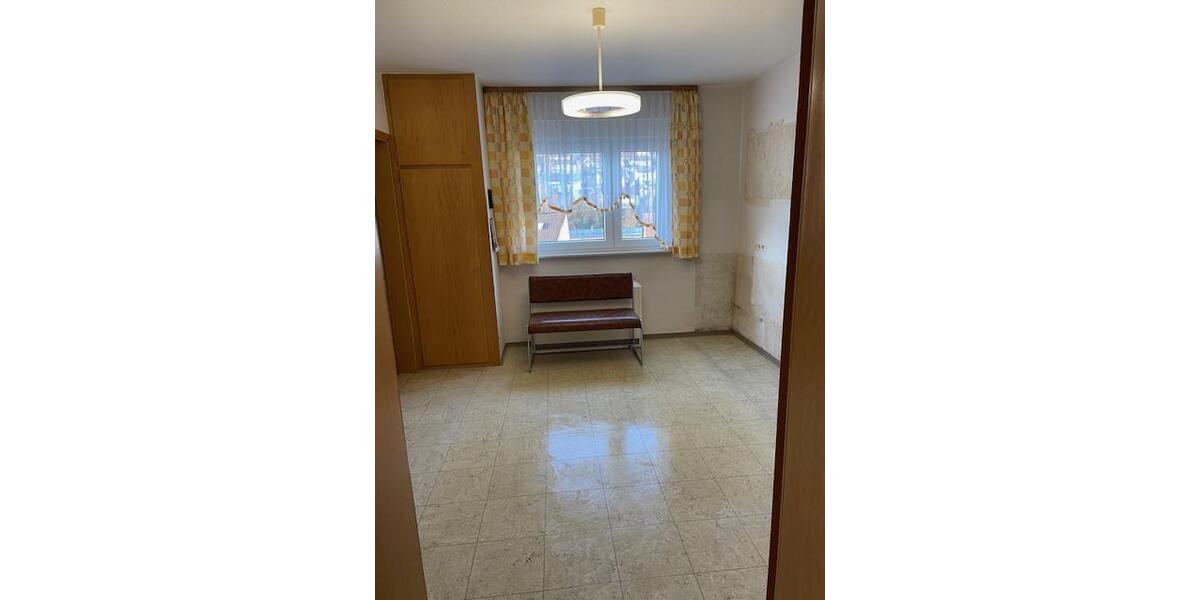 Etagenwohnung Bad Hersfeld - 3 Zimmer, 69 m&sup2;, 129.000&euro; | Angebot:26864571