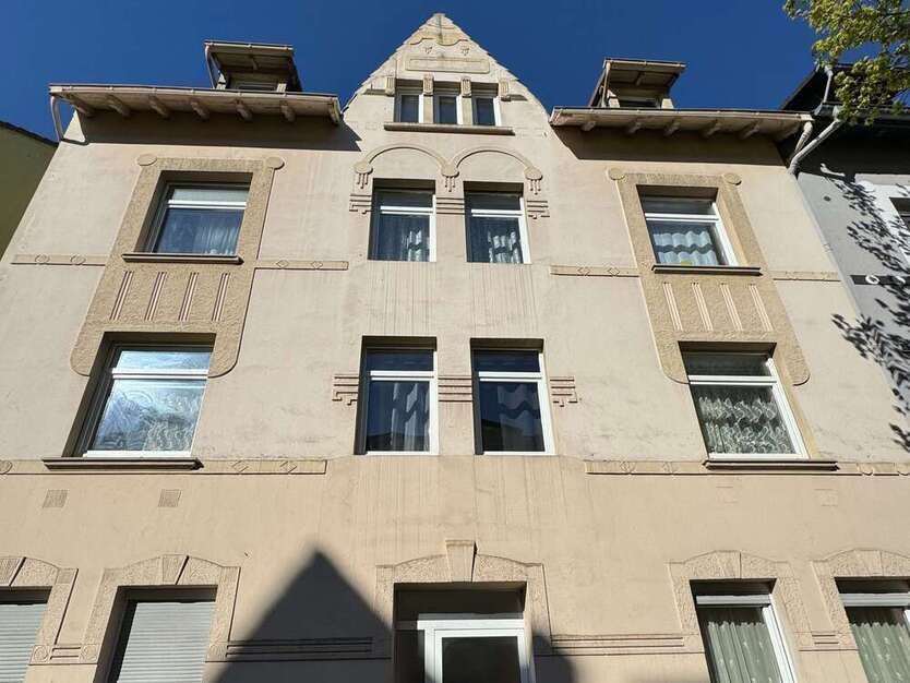 Haus zum Kaufen in Lüdenscheid 270.000 € 357.5 m²