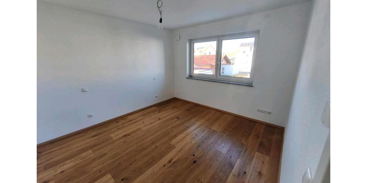 Etagenwohnung Cham - 2 Zimmer, 50 m&sup2;, 600&euro; | Angebot:25293824