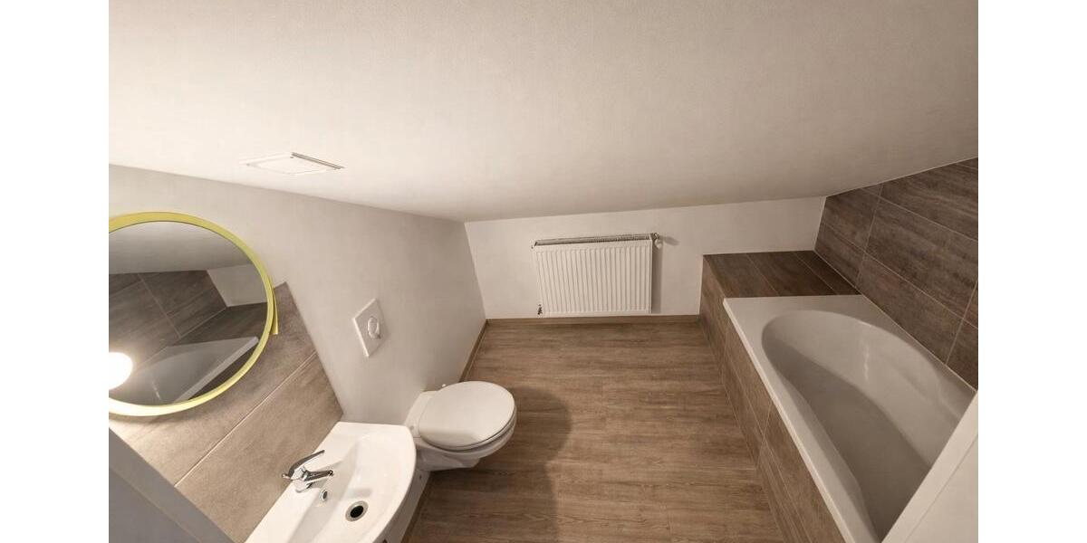 Dachgeschoßwohnung Fürstenberg/Havel Havel - 1.5 Zimmer, 50 m&sup2;, 400&euro; | Angebot:26177401