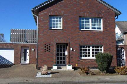 Haus Bedburg Kaster - 8 Zimmer, 170 m&sup2;, 429.000&euro; | Angebot:25399623