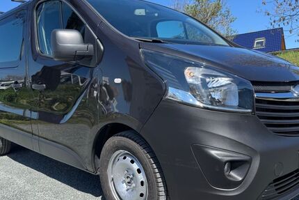 Opel Vivaro 114.000 km 14.950 &euro; Weimar 99423