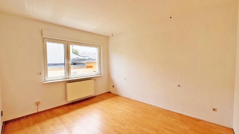 interessanter Bungalow für die kleine Familie, zentral nahe Rudower Dorfkern - Bungalow Berlin Neukölln | Angebot:16400323