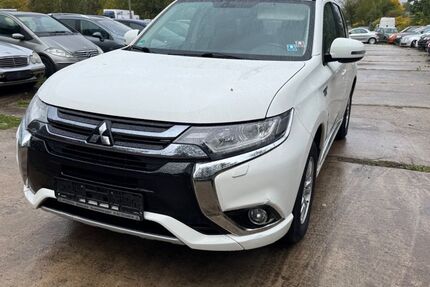 Mitsubishi Outlander 129.153 km 14.999 € Chemnitz 09114