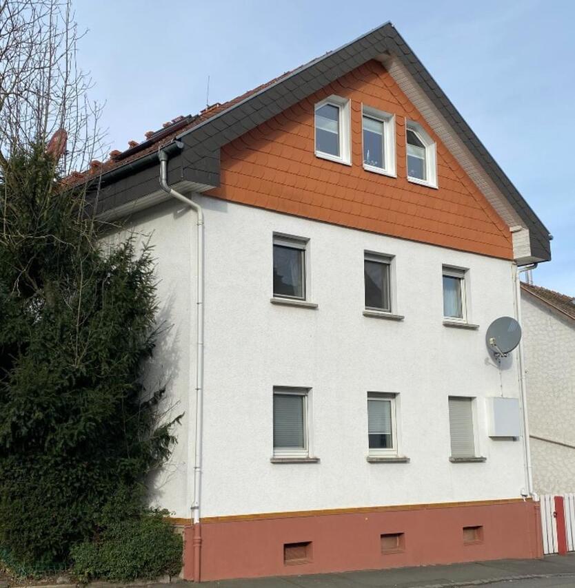 Zweifamilienhaus mit wunderschönem Garten in Gießen-Rödgen