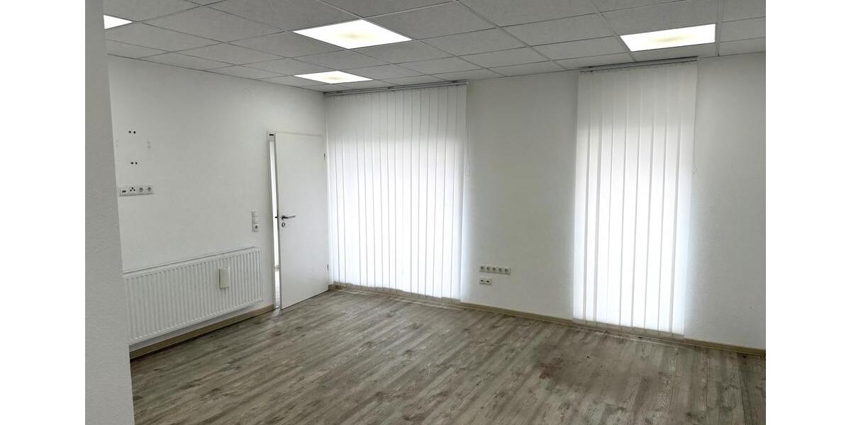 Gewerbeeinheit in Kassel-Espenau – 154 m² zimmer
