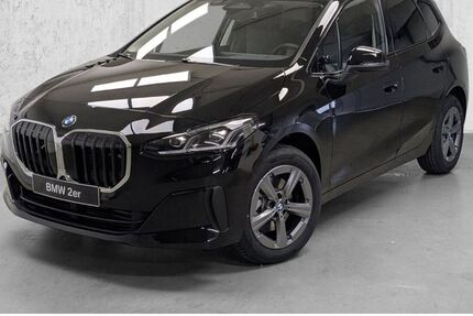BMW 218 Active Tourer 19.970 km 27.990 &euro; Düsseldorf 40595