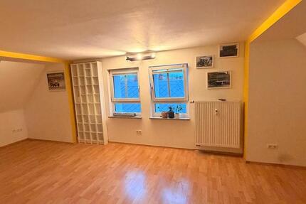 Wohnung Tirschenreuth - 2 Zimmer, 65 m&sup2;, 490&euro; | Angebot:25366161