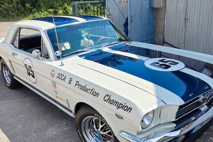 Ford Mustang 78.000 km 30.800 &euro; Schwedt 16303