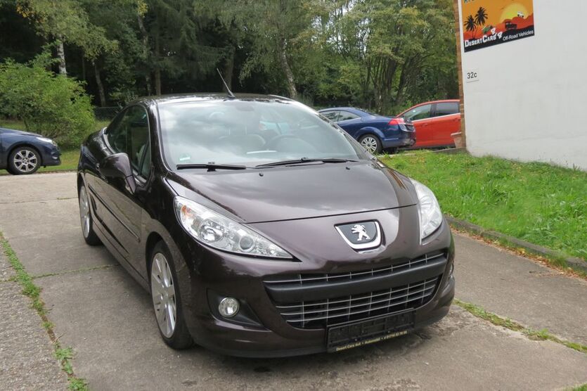 Peugeot 207 112.000 km 4.700 € Schlangenbad 65388